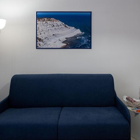 Casa Vacanze La Casetta Di Zinu' Порто Емпедокле Екстериор снимка